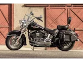 Harley-Davidson Softail Heritage Classic FLSTC 2017 Harley-Davidson Softail Heritage Classic FLSTC 2017
